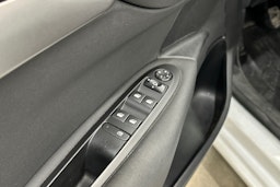 valkoinen metallivär Citroën C4 2014 kuva 16.