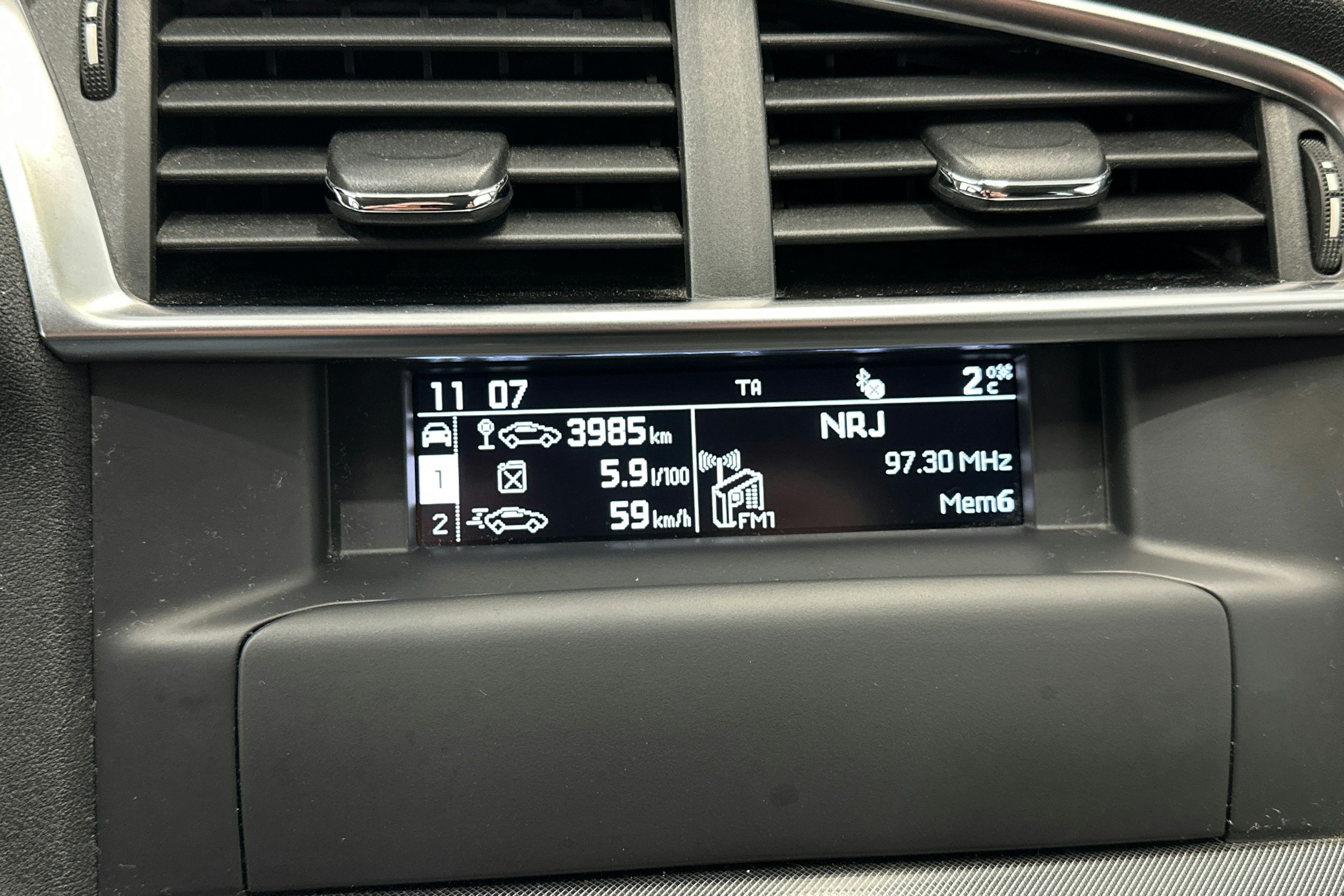 valkoinen metallivär Citroën C4 2014 kuva 22.