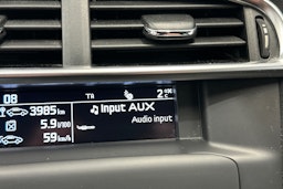 valkoinen metallivär Citroën C4 2014 kuva 23.