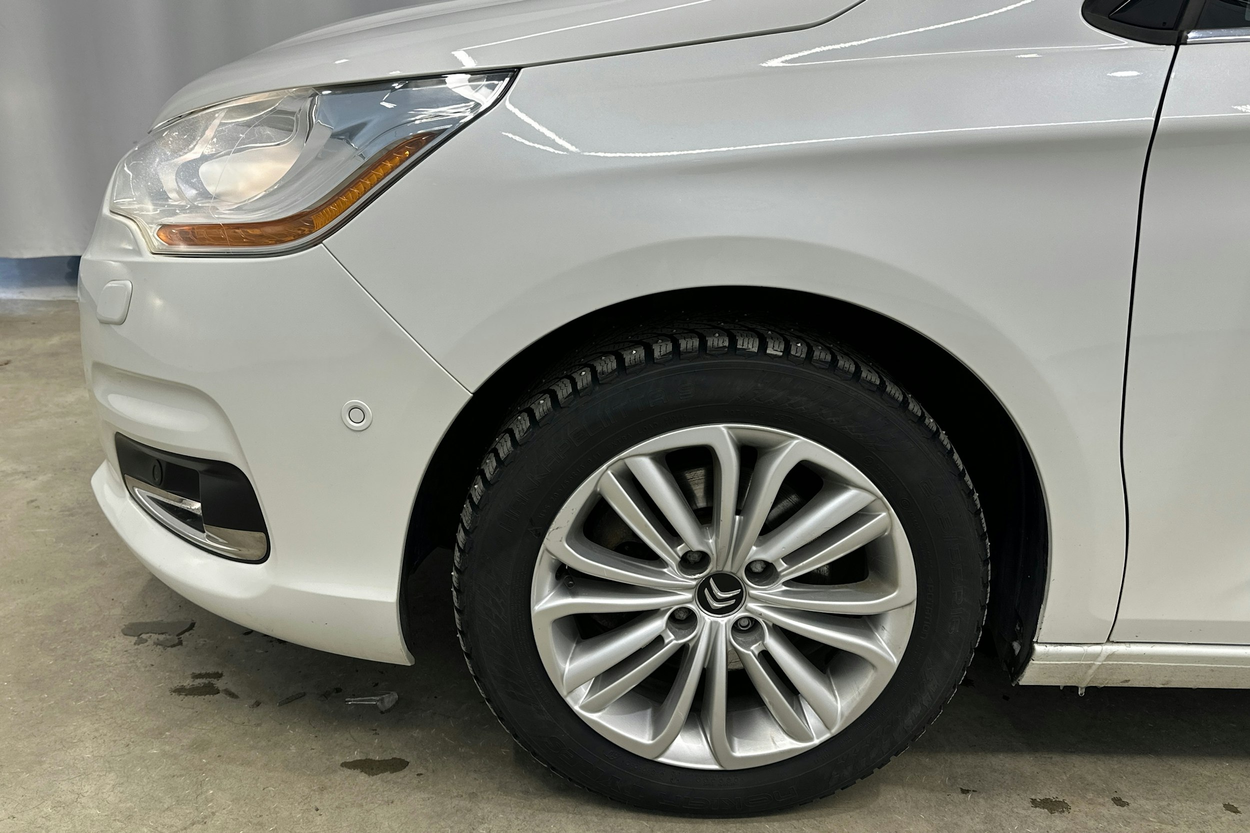 valkoinen metallivär Citroën C4 2014 kuva 37.