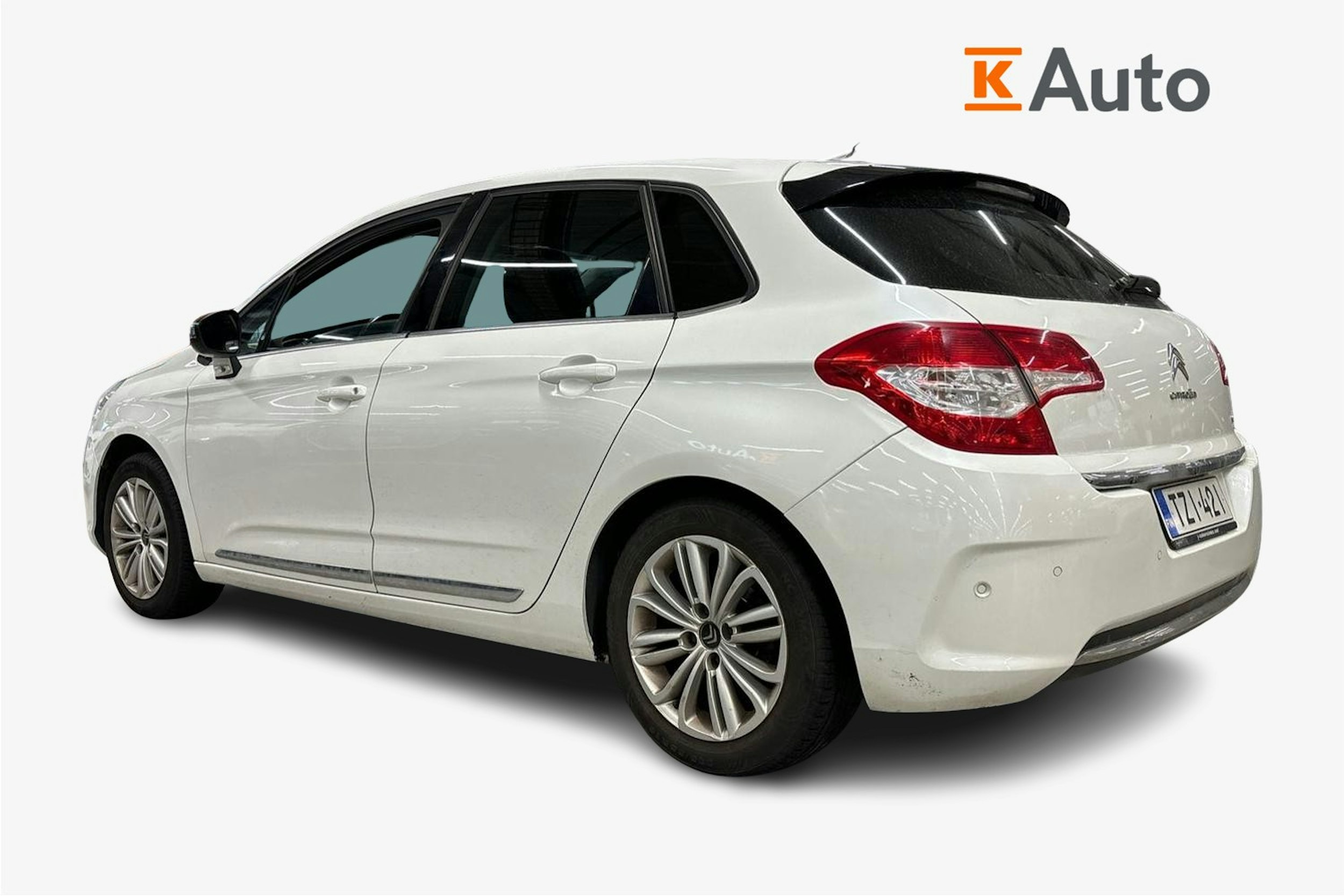 valkoinen Citroën C4 2014 kuva 2.