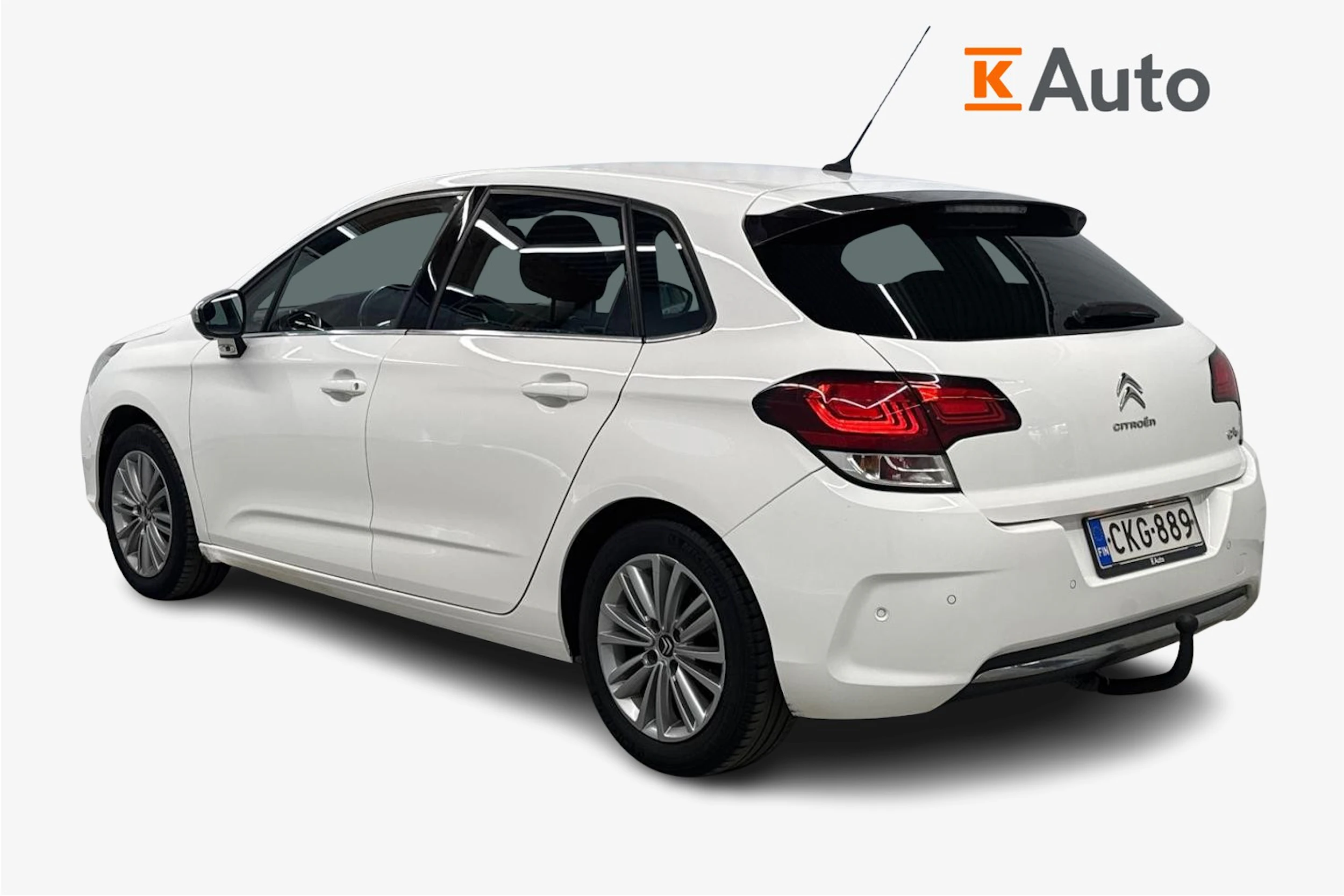 valkoinen Citroën C4 2015 kuva 3.