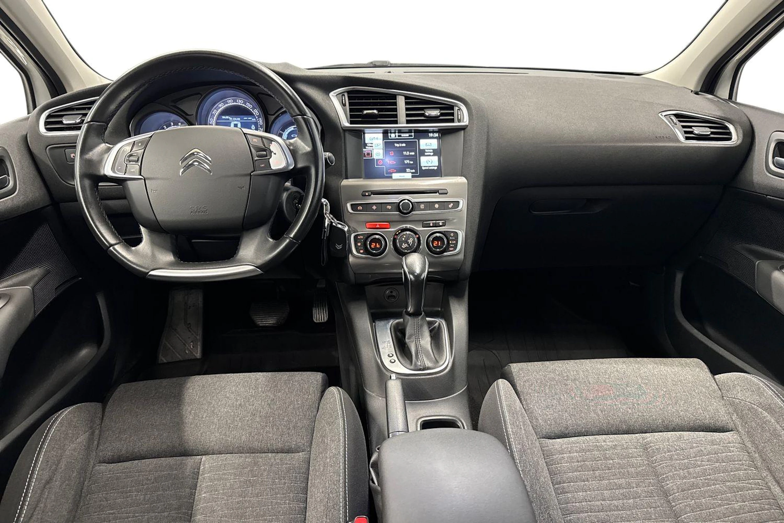 valkoinen Citroën C4 2015 kuva 9.
