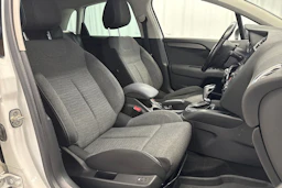 valkoinen Citroën C4 2015 kuva 15.