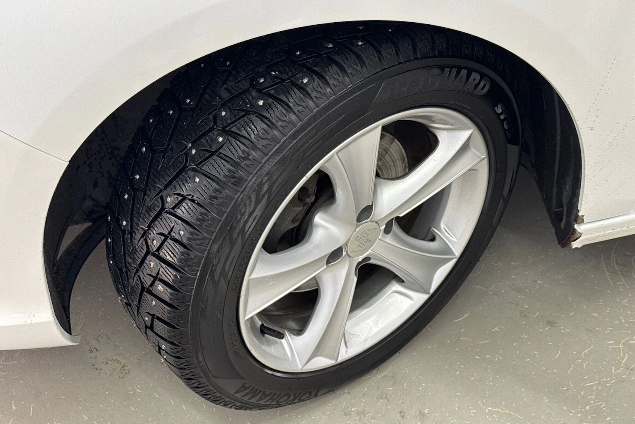 valkoinen Citroën C4 2017 kuva 13.