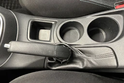 valkoinen Citroën C4 2017 kuva 28.