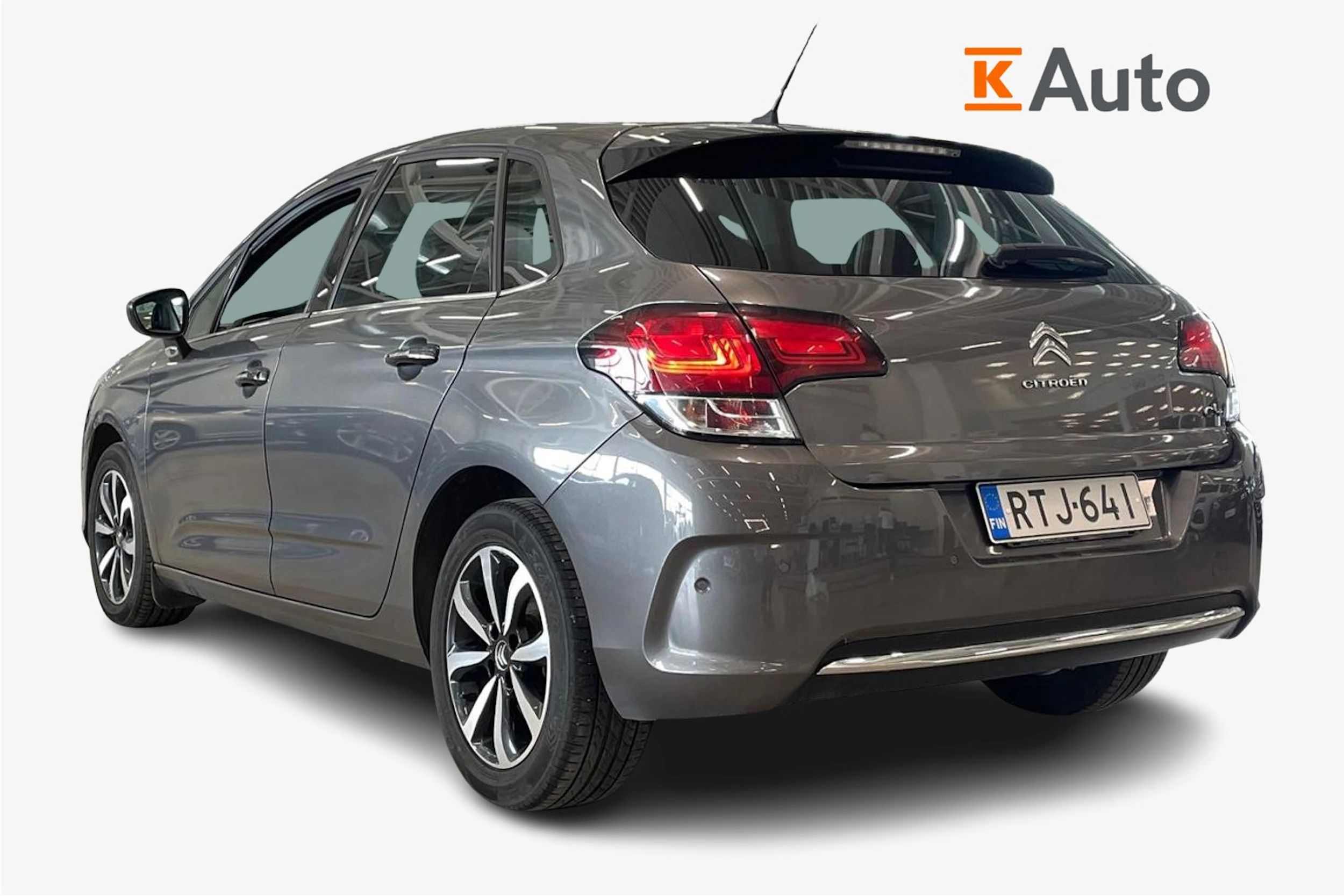 harmaa Citroën C4 2017 kuva 2.