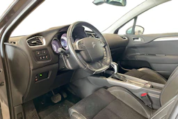 harmaa Citroën C4 2017 kuva 6.