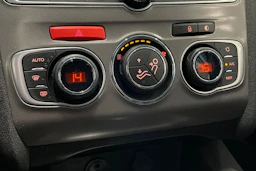 harmaa Citroën C4 2017 kuva 22.