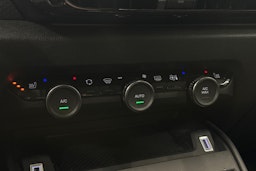 valkoinen Citroën C4 2022 kuva 24.