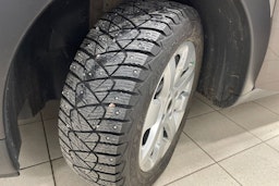 Harmaa Citroën C4 Cactus 2014 kuva 13.