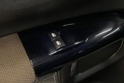 Harmaa Citroën C4 Cactus 2014 kuva 14.