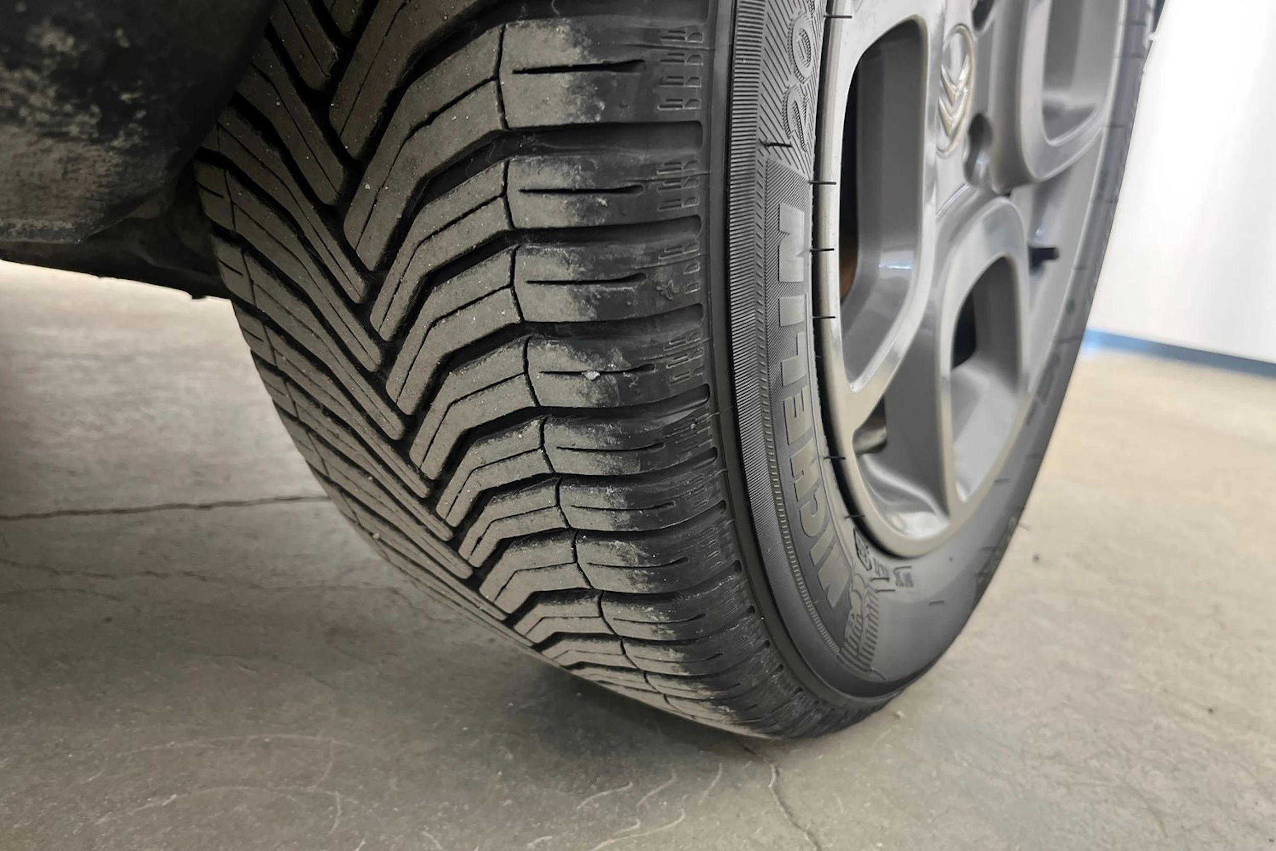 valkoinen Citroën C4 Cactus 2015 kuva 10.