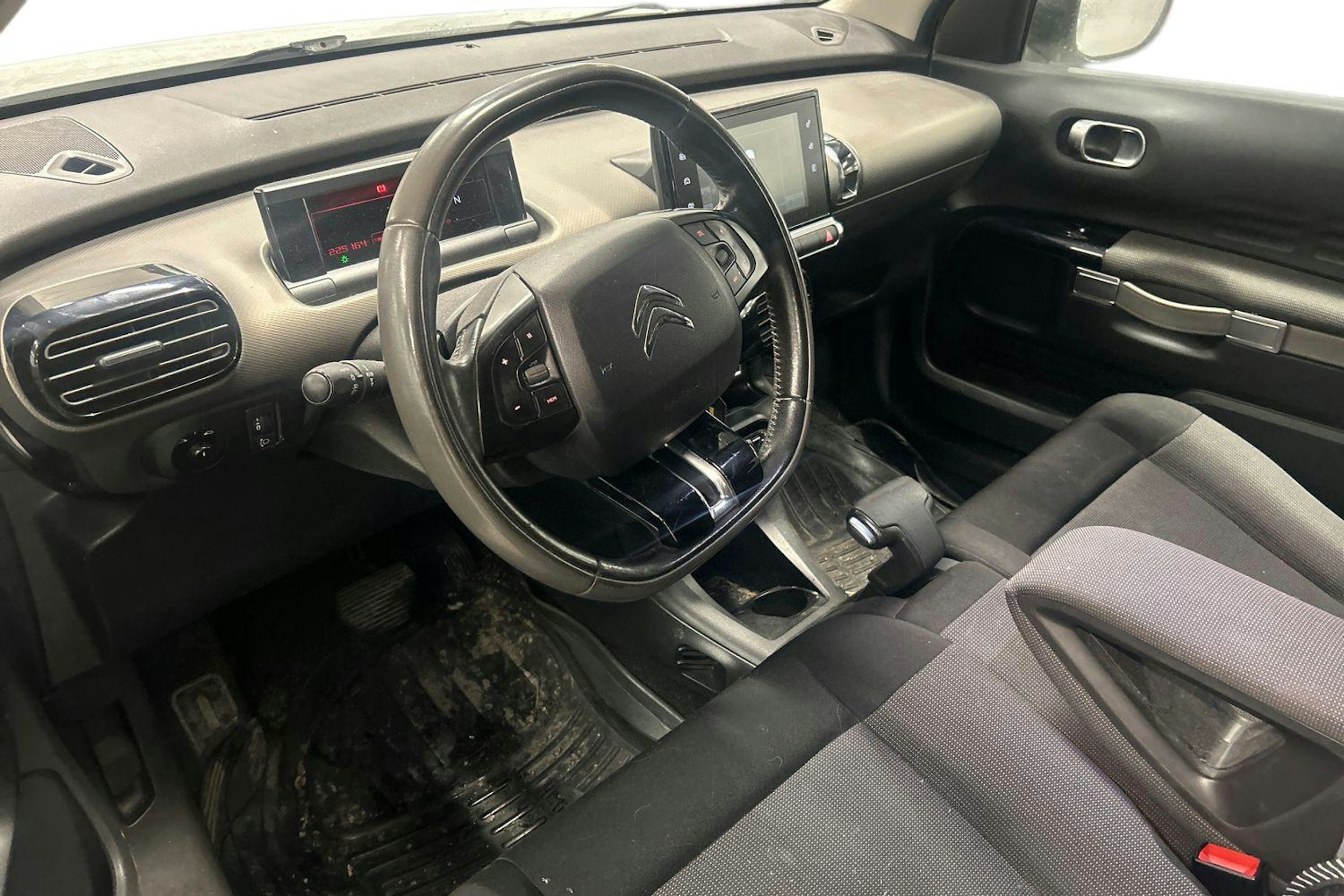 valkoinen Citroën C4 Cactus 2015 kuva 3.