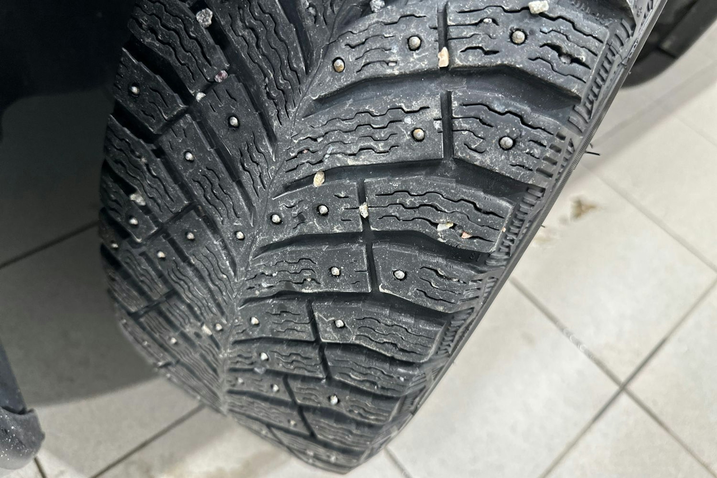 Valkoinen Citroën C4 Cactus 2018 kuva 13.