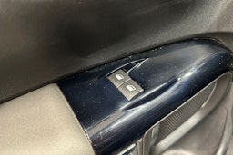 Valkoinen Citroën C4 Cactus 2018 kuva 15.