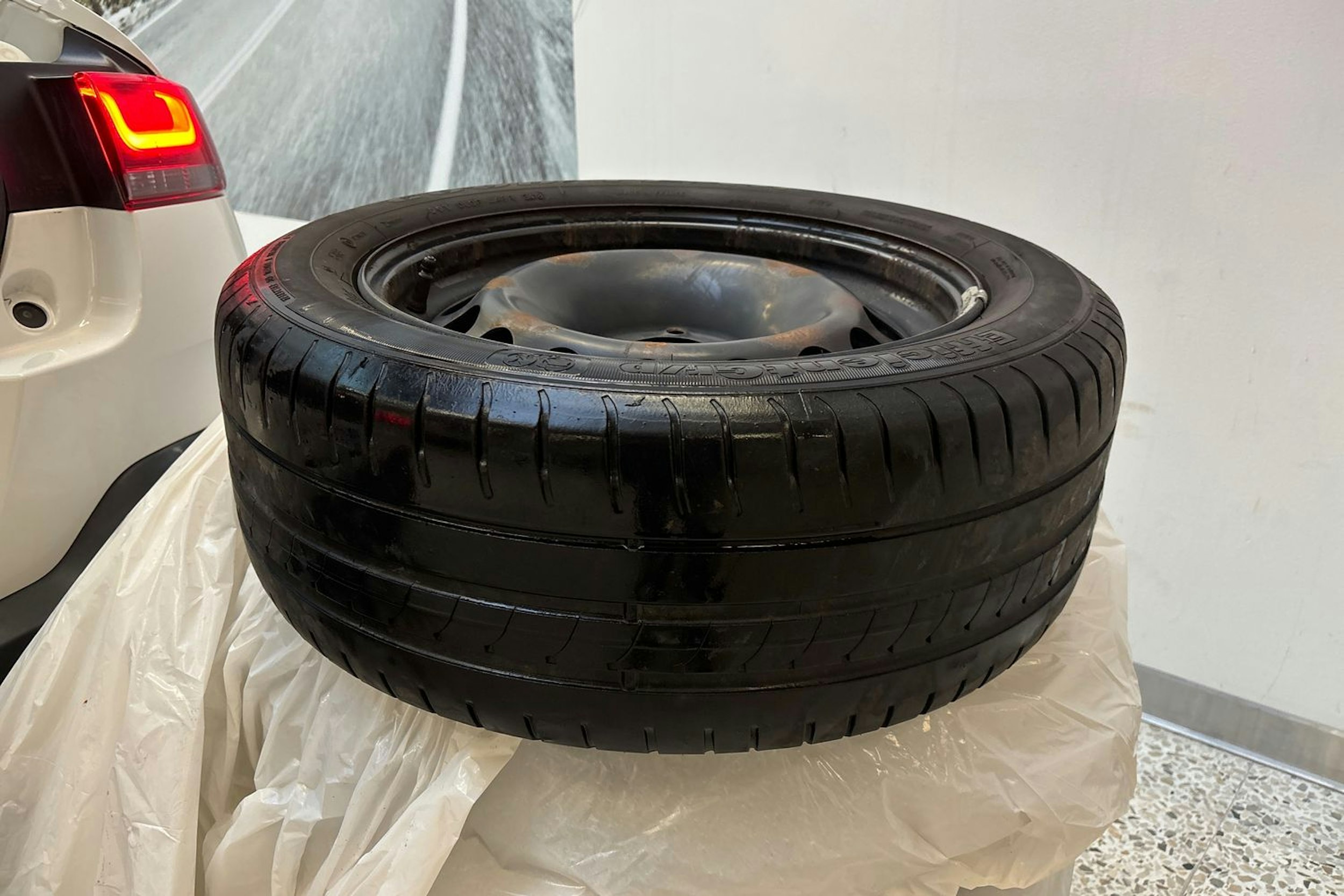 valkoinen Citroën C4 Cactus 2019 kuva 14.