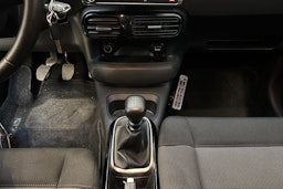 valkoinen Citroën C4 Cactus 2019 kuva 21.