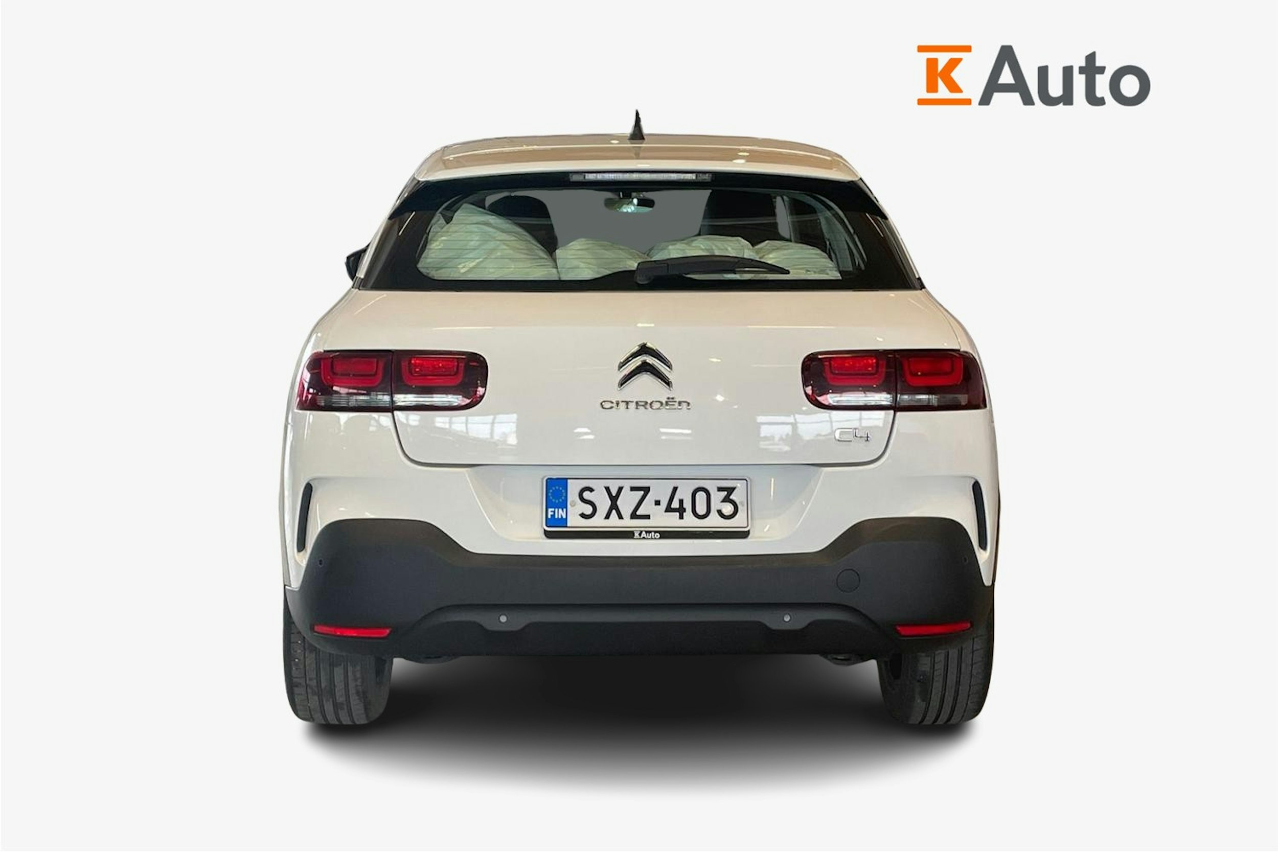 Valkoinen Citroën C4 Cactus 2019 kuva 3.