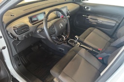 Valkoinen Citroën C4 Cactus 2019 kuva 7.