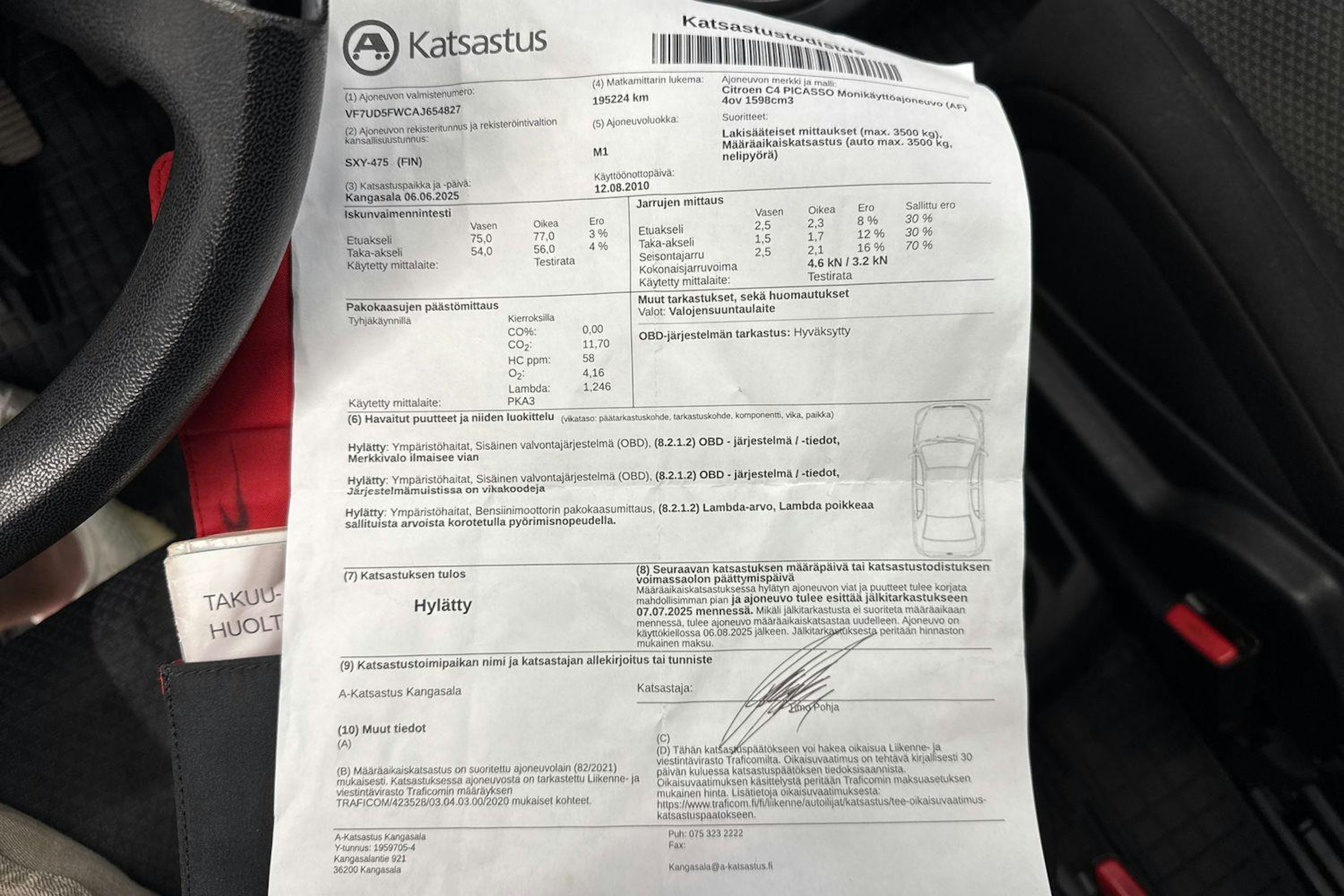 musta Citroën C4 Picasso 2010 kuva 16.