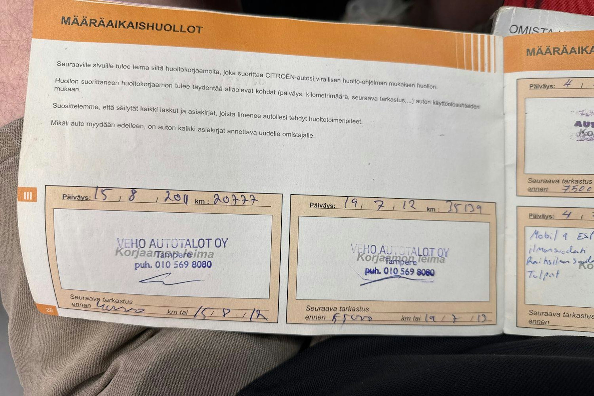 musta Citroën C4 Picasso 2010 kuva 17.