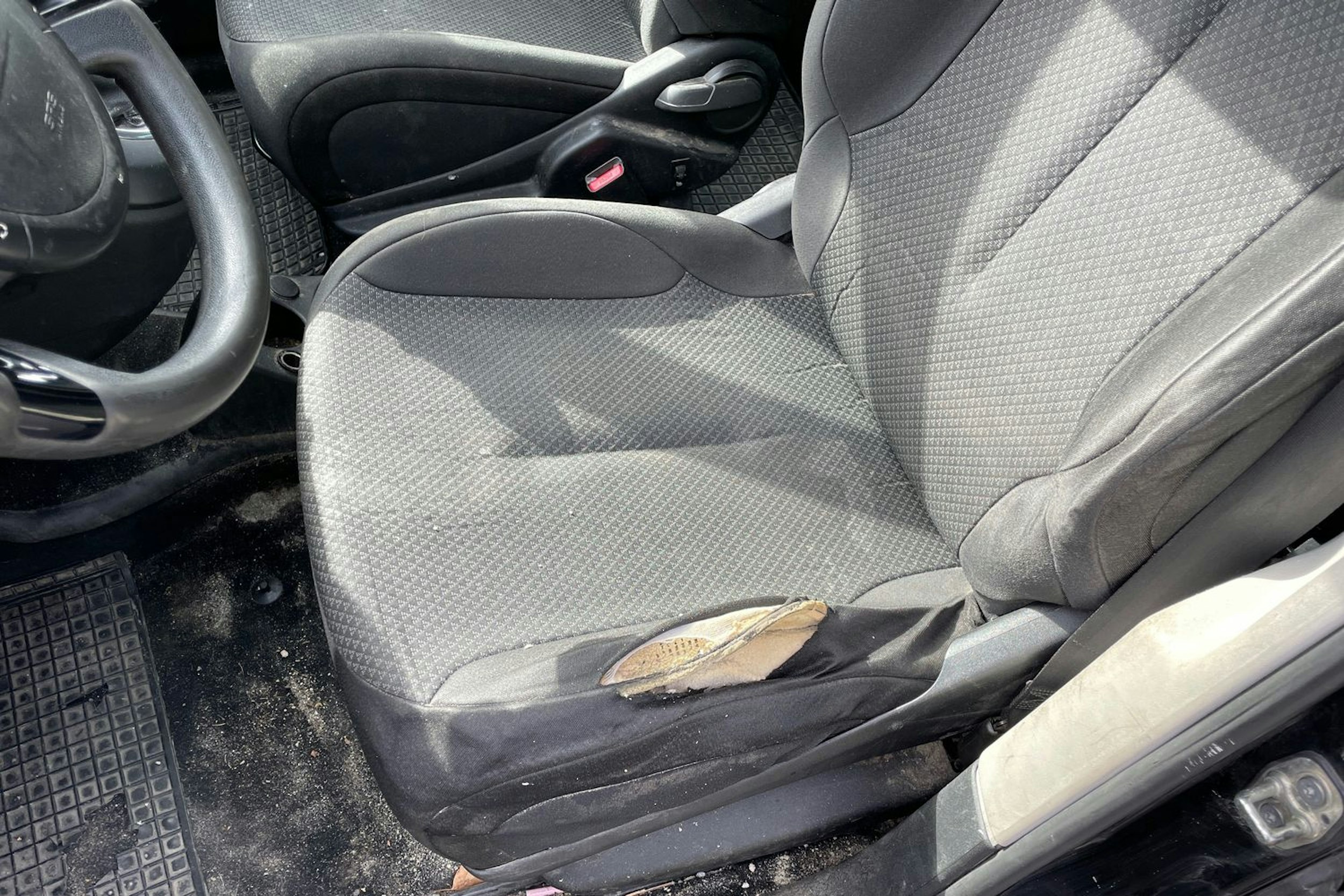 Musta Citroën C4 Picasso 2011 kuva 27.