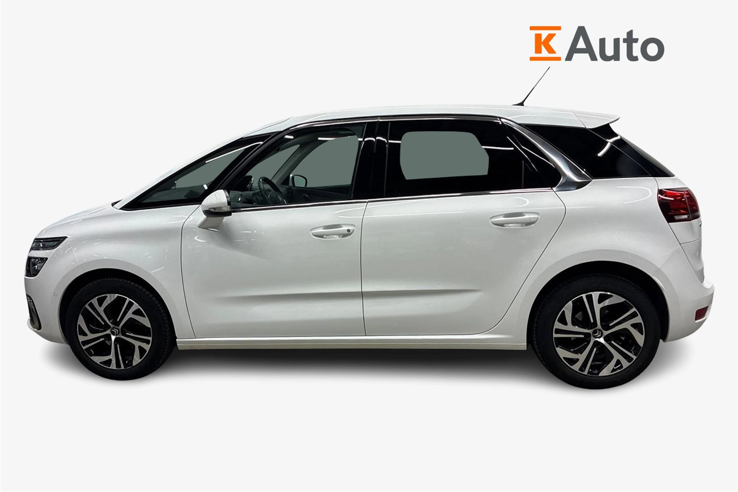 Valkoinen Citroën C4 Picasso 2017 kuva 7.