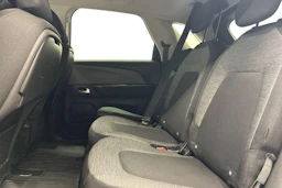 Valkoinen Citroën C4 Picasso 2017 kuva 11.