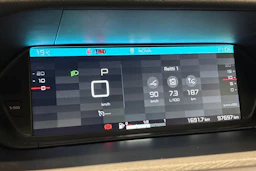Valkoinen Citroën C4 Picasso 2017 kuva 16.