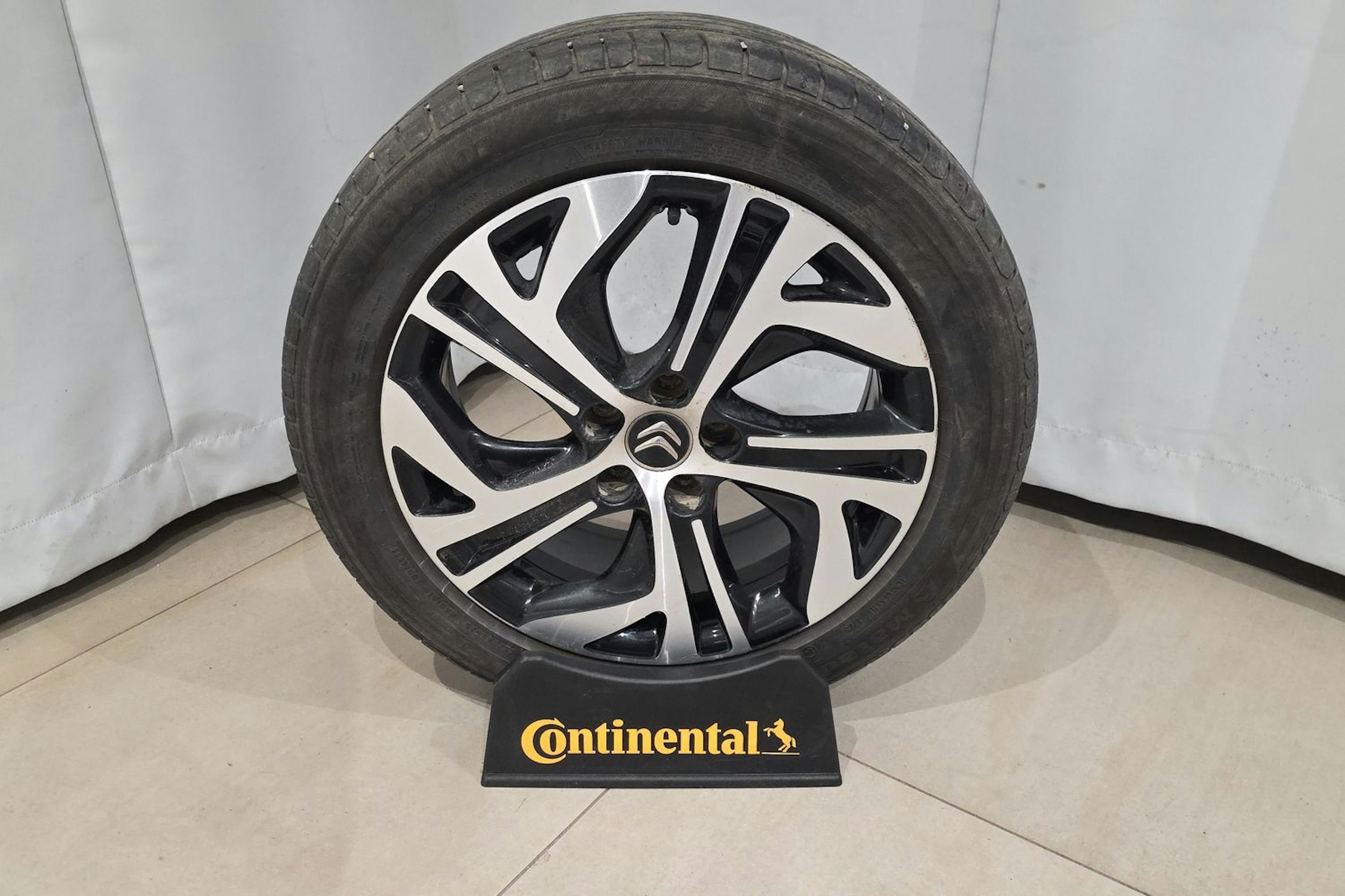 sininen Citroën C4 Picasso 2017 kuva 11.