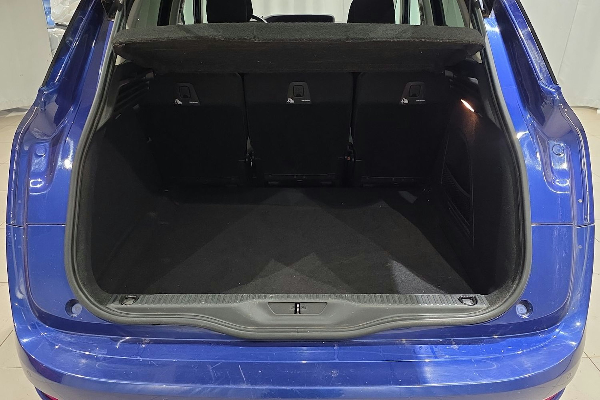 sininen Citroën C4 Picasso 2017 kuva 13.