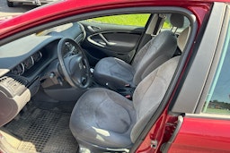 Punainen Citroën C5 2005 kuva 6.