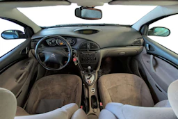 musta Citroën C5 2007 kuva 7.
