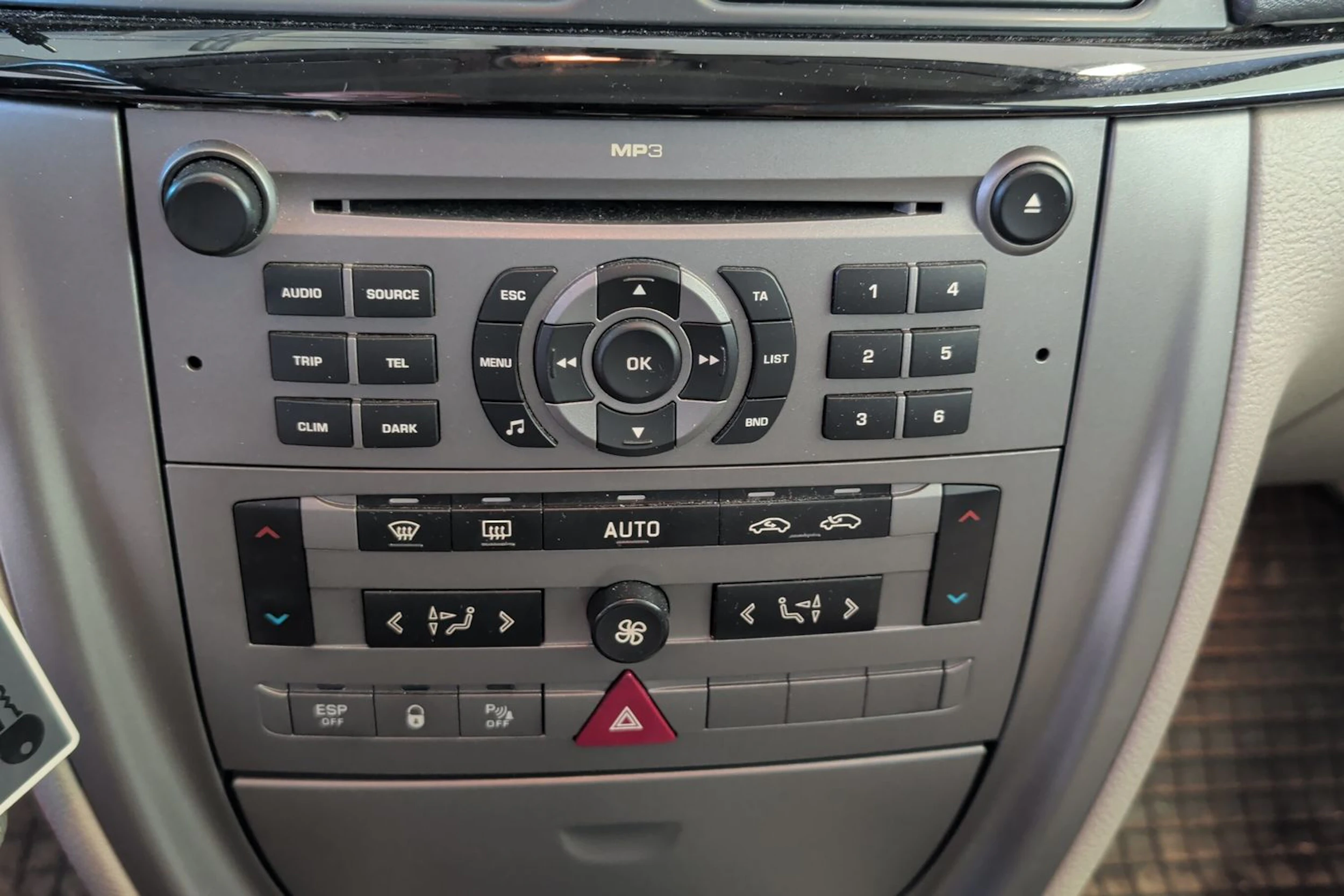 musta Citroën C5 2007 kuva 16.
