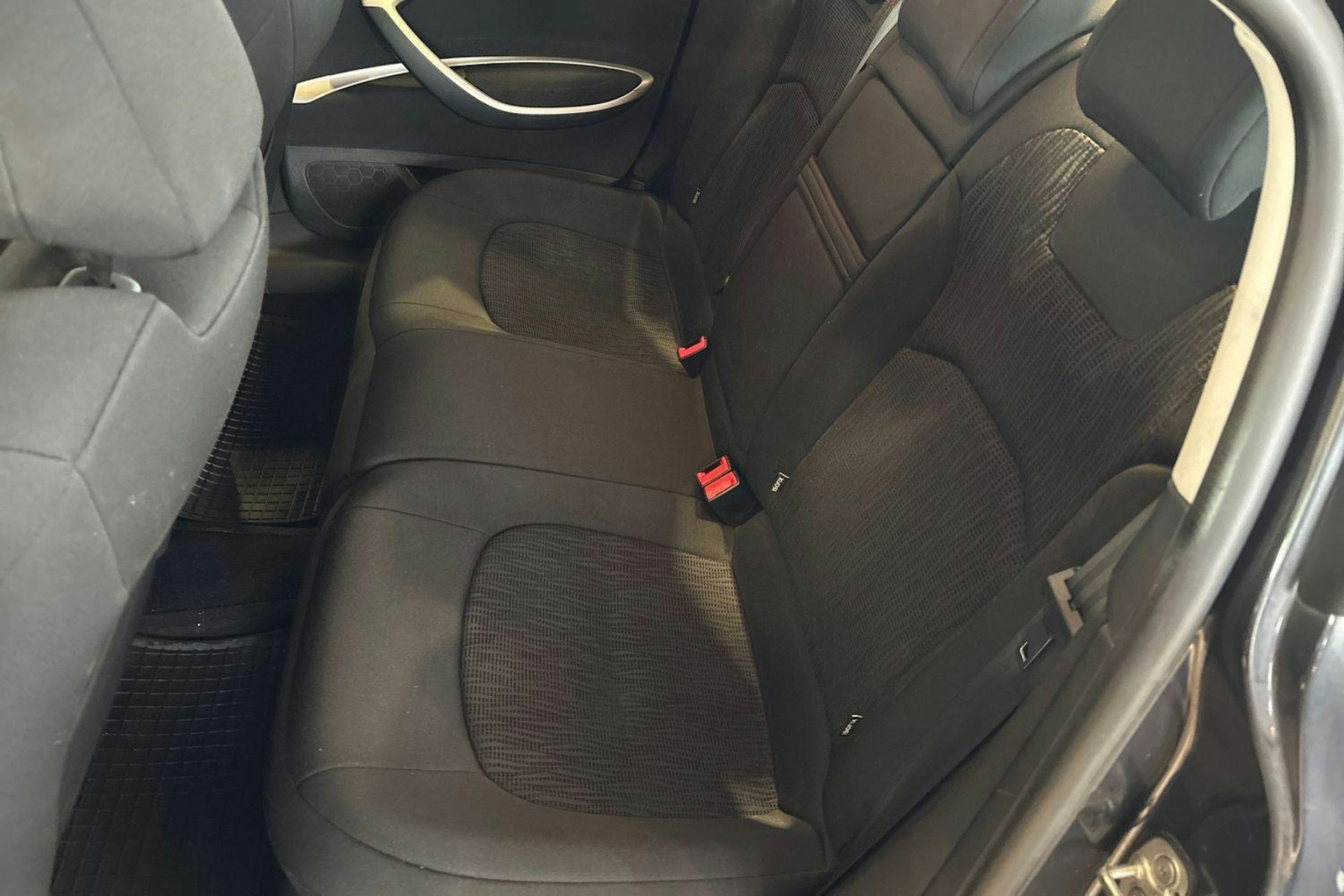 Harmaa Citroën C5 2014 kuva 10.