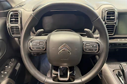 punainen Citroën C5 Aircross 2019 kuva 14.