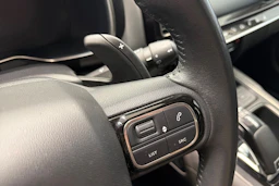 punainen Citroën C5 Aircross 2019 kuva 19.