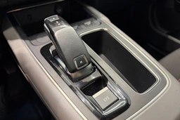 punainen Citroën C5 Aircross 2019 kuva 20.