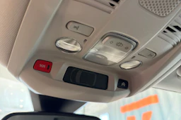 punainen Citroën C5 Aircross 2019 kuva 22.