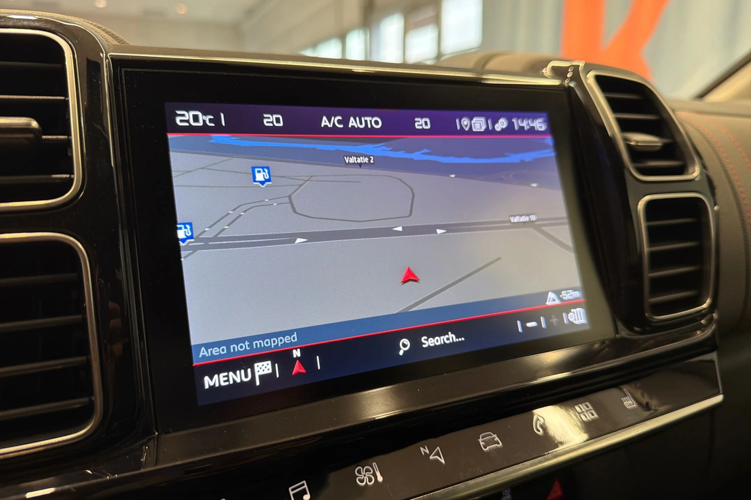 punainen Citroën C5 Aircross 2019 kuva 27.