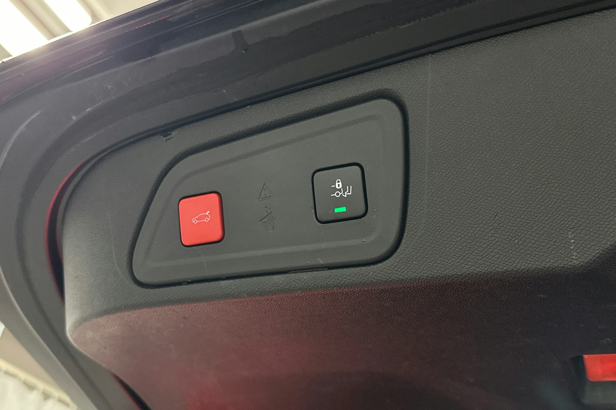 harmaa Citroën C5 Aircross 2019 kuva 15.