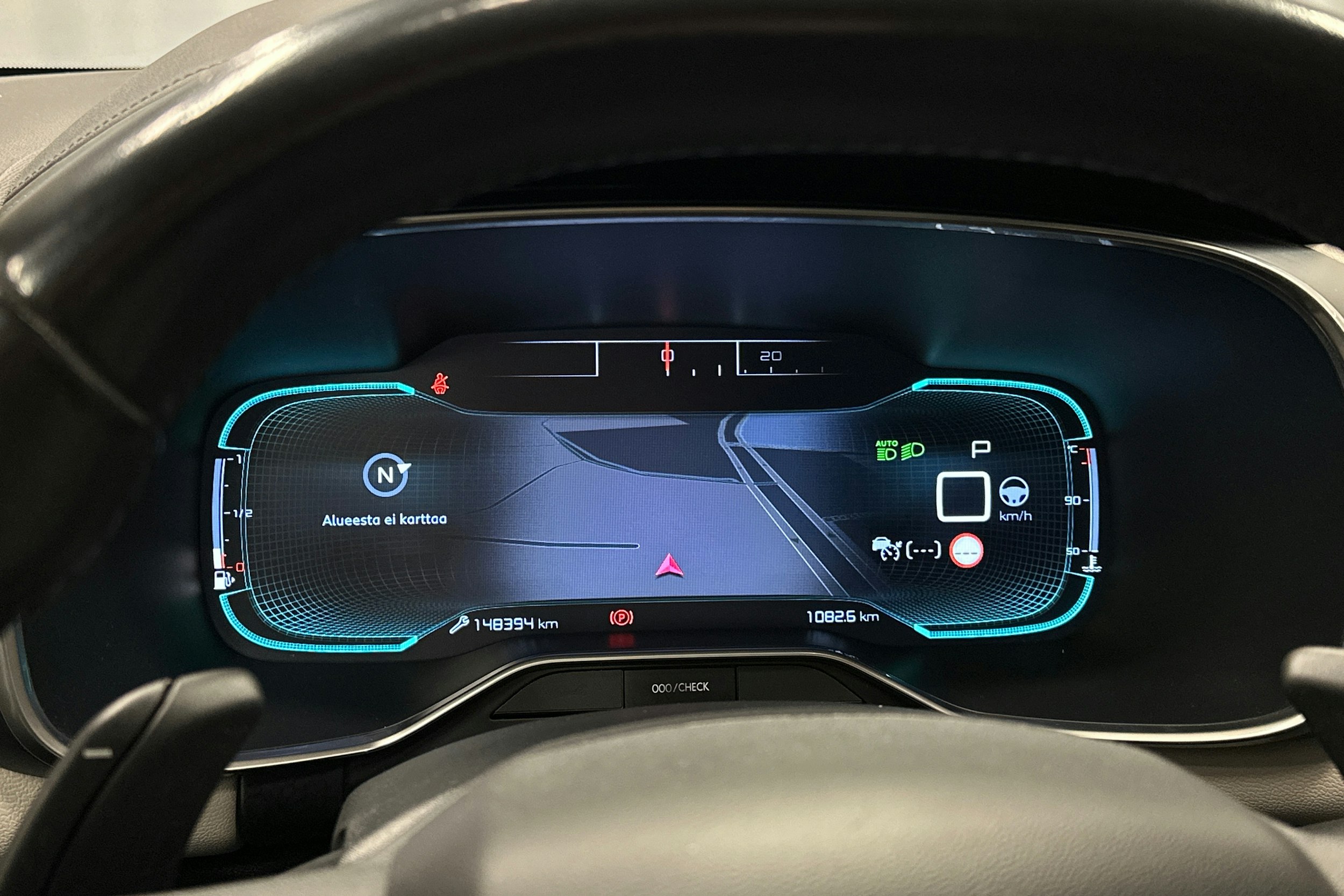 harmaa Citroën C5 Aircross 2019 kuva 22.