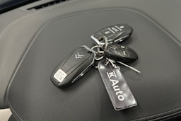 harmaa Citroën C5 Aircross 2019 kuva 33.