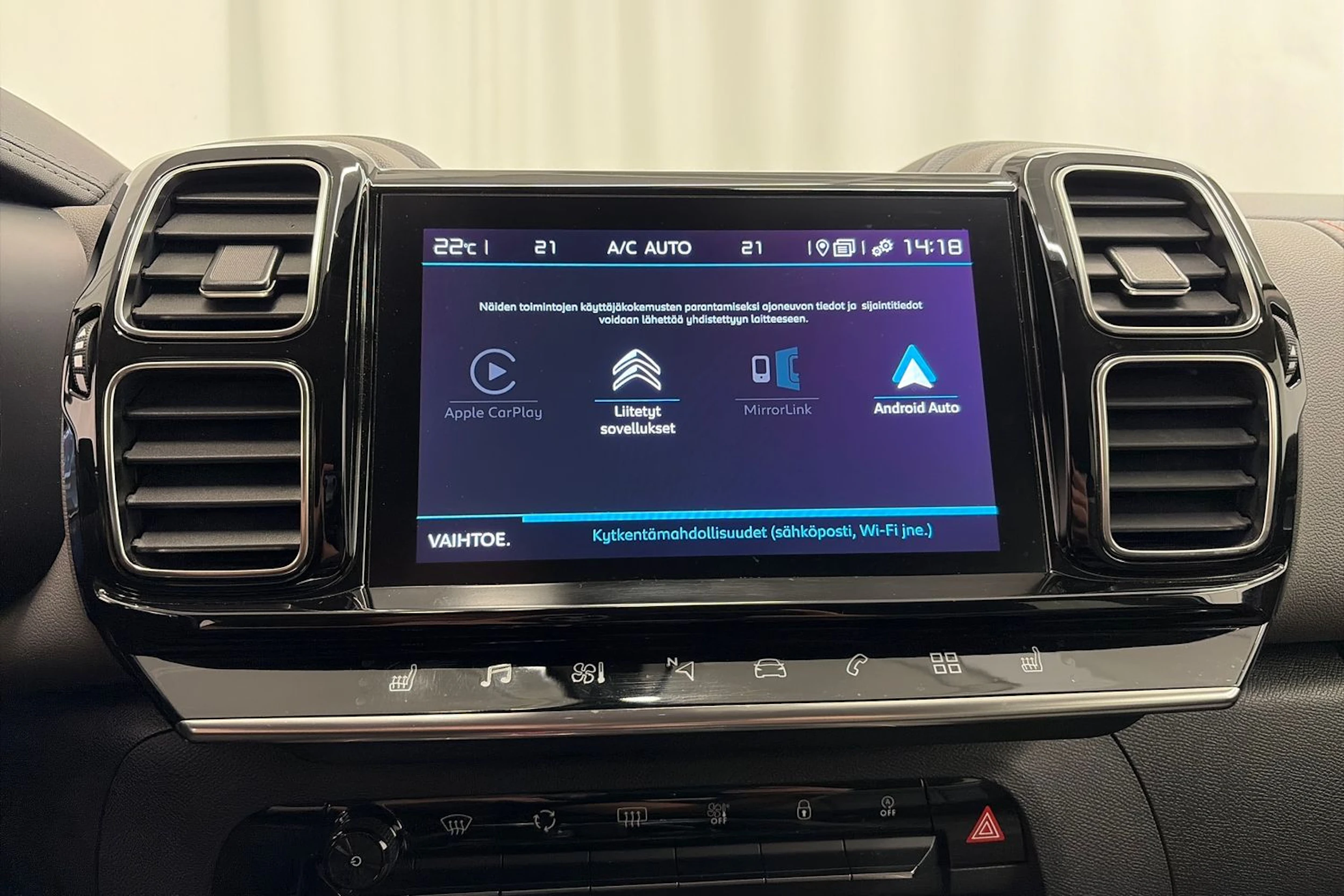 harmaa Citroën C5 Aircross 2019 kuva 20.