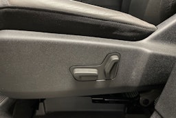 Valkoinen Citroën C5 Aircross 2019 kuva 21.