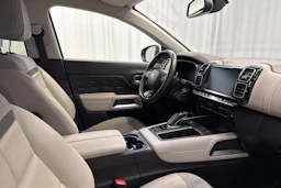 musta Citroën C5 Aircross 2020 kuva 11.