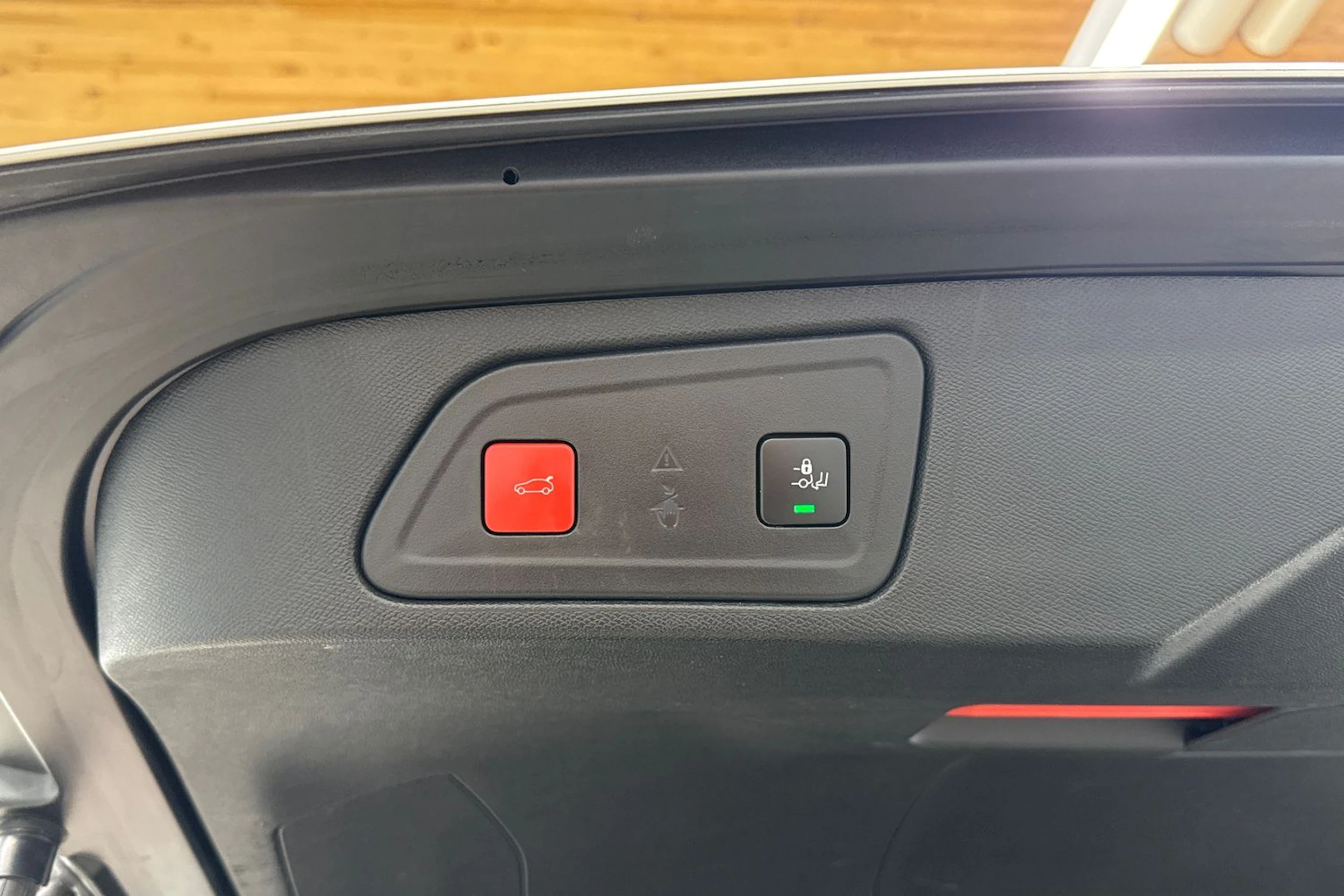 musta Citroën C5 Aircross 2020 kuva 14.