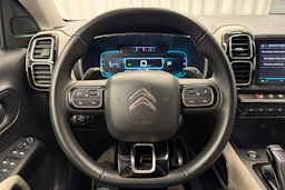 musta Citroën C5 Aircross 2020 kuva 15.