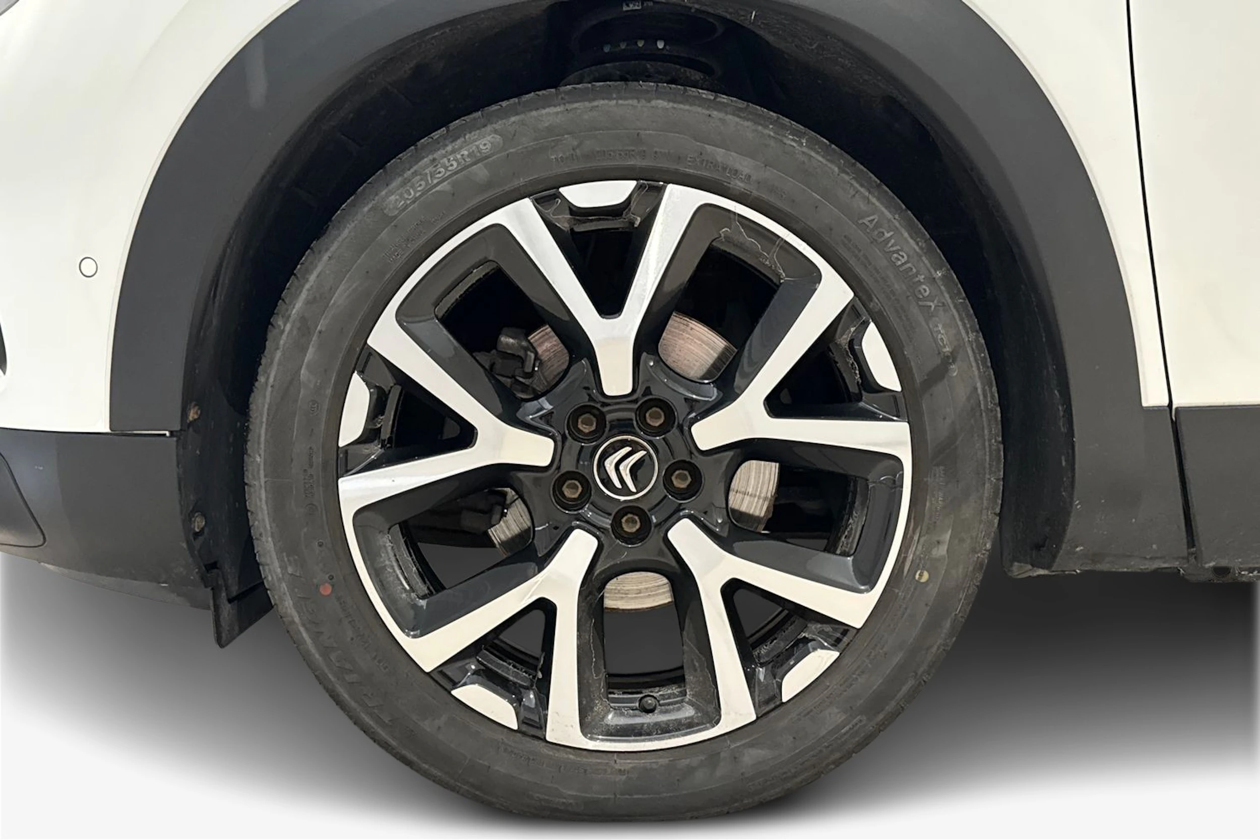 musta Citroën C5 Aircross 2020 kuva 9.